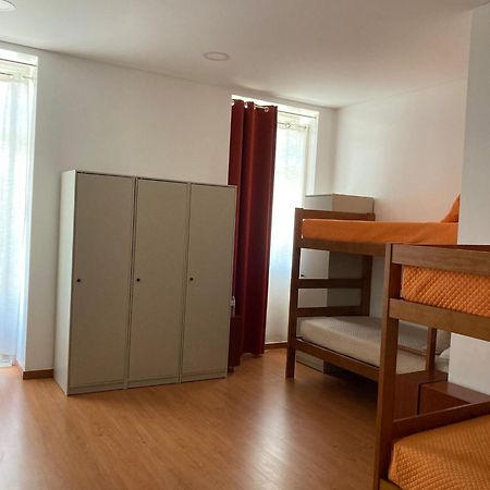 Russo'S Hostel Сетубал Экстерьер фото